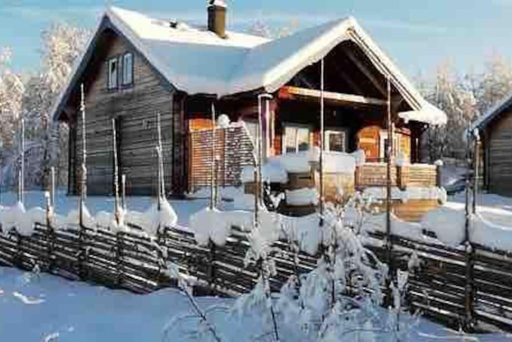 Cabin In Bruksvallarna Εξωτερικό φωτογραφία